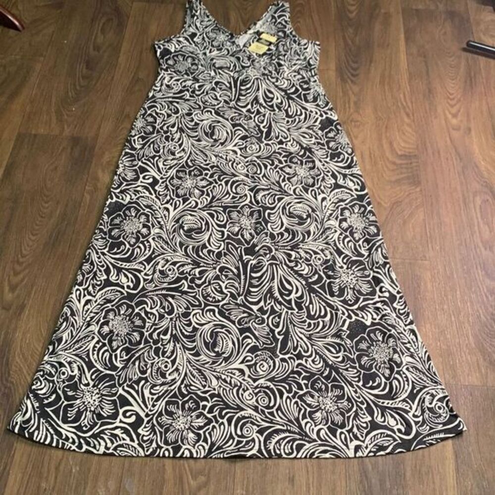 Bass brown scroll floral maxi dress.‎ Long Beach  dress summer Flowy